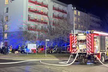 Tragischer Brand in Seniorenheim: 81-jähriger Bewohner stirbt, Gebäude evakuiert