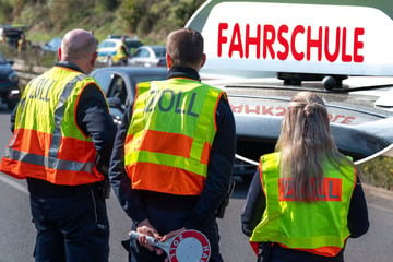 Leipzig: Polizei zieht Fahrschulauto aus Verkehr: Schüler unter Medikamenten