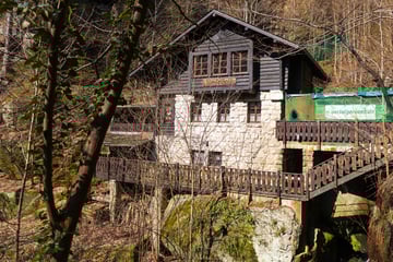 Niemand fühlt sich verantwortlich! Amselfallbaude fault dem Verfall entgegen