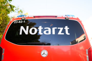 Messerattacke: Nach versehentlichem Rempler: Mann schlägt 22-Jährigen krankenhausreif