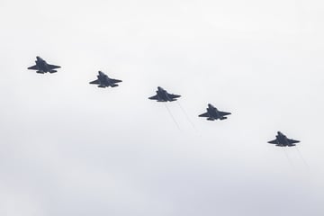 Nahost-Konflikt: Iran meldet US-Angriffe auf Brücken
