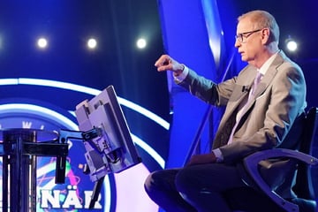 Wer wird Millionär: Panne bei "Wer wird Millionär?": Günther Jauch verplappert sich, dann platzt ihm der Kragen