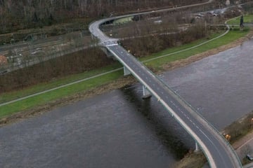 Gesperrte Elbbrücke in Bad Schandau: Was Experten jetzt an dem Bauwerk machen