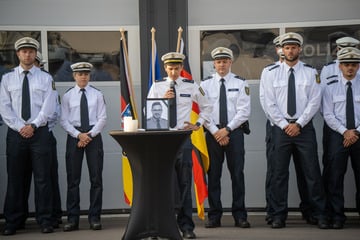 Ganz Deutschland trauert – Schweigeminute für erschossenen Polizisten