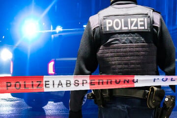 Mordversuch? 30-Jähriger wird aus Kneipe geworfen und kehrt mit Waffe zurück