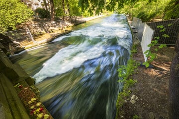 München: Ermittlungen zu Unglück an Eisbachwelle beendet: Wie geht es jetzt weiter?