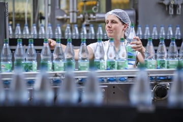 Flaschenmangel wegen Hitze in Sachsen? Das sagen die Getränkehersteller