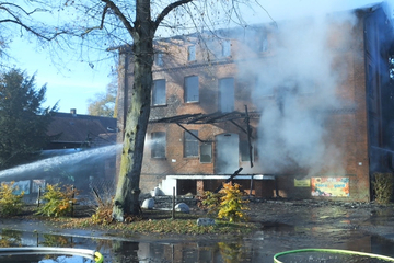 Heizöllager in Bremen in Flammen: Eine Person verletzt