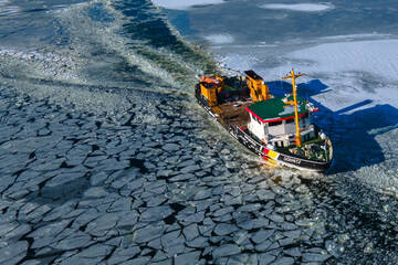 Ostseeinsel nur mit Eisbrecher erreichbar: Gäste sollen fernbleiben