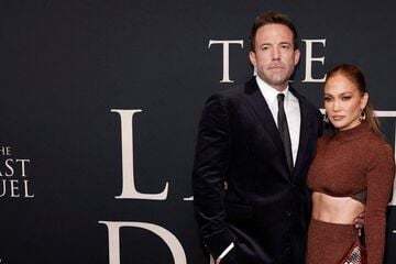 Jennifer Lopez seemingly hints at Ben Affleck reunion amid "complicated" divorce