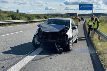 Unfall A73: Geisterfahrer verursacht zwei Unfälle auf A73 und flüchtet anschließend