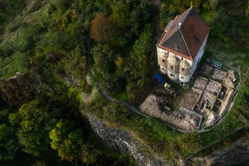 Diese verschwundene Burg in Mitteldeutschland gibt ihre Geheimnisse nur schrittweise frei