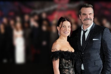 Nach schweren Vorwürfen: "Stranger Things"-Stars überraschen während Premiere