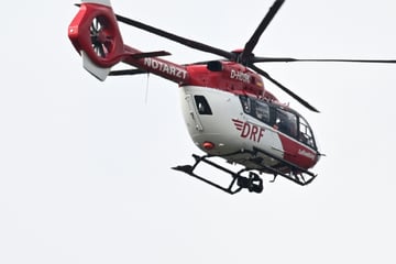 Schwerer Betriebsunfall bei Chemie-Unternehmen: Maschine erfasst Arm von Arbeiter