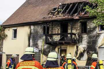 Feuer bricht auf Balkon aus: 400.000 Euro Schaden!