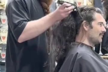 Mann trennt sich von langen Haaren: Ehefrau erkennt ihn nach Friseurbesuch kaum wieder