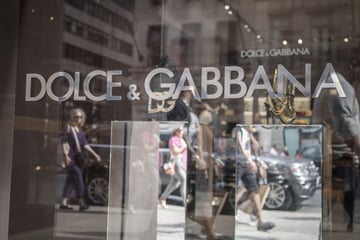 Berlin: Blitzeinbruch am Ku'damm: Dieb fährt in Filiale von Dolce & Gabbana