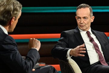 "Ist nicht wahr?": Was Ex-Minister über Ampel-Aus offenbart, bringt Markus Lanz zum Lachen