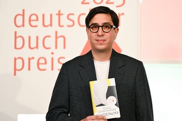 Frankfurt: Deutscher Buchpreis 2023: Tonio Schachinger räumt mit Zocker-Roman ab