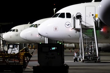 Lufthansa: Flugbegleiter-Streik bei Lufthansa: An diesen zwei Tagen soll es zum Ausstand kommen