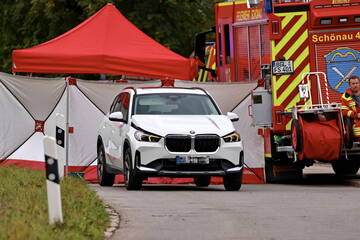 Tragischer Unfall nach Schulschluss: Neunjähriger von BMW erfasst und getötet