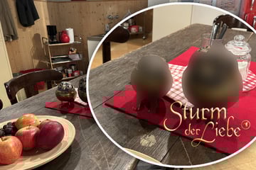 Sturm der Liebe: Am Set von "Sturm der Liebe": Fans munkeln seit Jahren über dieses Detail