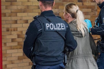 Sie dann aber auch: Mann verpfeift seine Ehefrau bei eigener Festnahme – beide in Haft