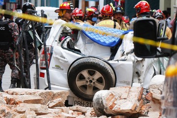 Heftiges Erdbeben: Mindestens 15 Tote, fast 400 Verletzte!