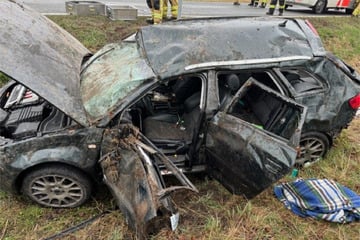 Schwerer Unfall im Harz: Fahranfänger und Beifahrer aus Audi geschleudert