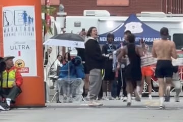 Zu früh gefreut: Marathon-Läufer verspielt Sieg auf den letzten Metern