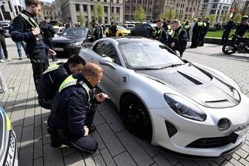 Kontrollen zum "Car-Freitag" in NRW: Polizei deckt erneut unzählige Verstöße auf