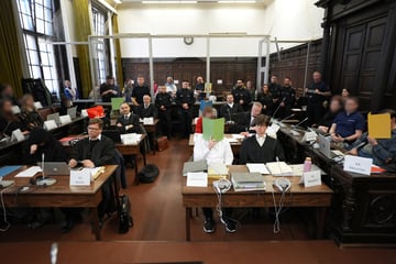 Neonazi-Teenies vor Gericht: Das wird ihnen vorgeworfen