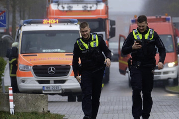 Hamburg: Explosionsgefahr! Gasleitung von Bagger beschädigt, A25 voll gesperrt