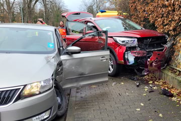 Zwei Verletzte bei Kreuzungscrash im Leipziger Südosten