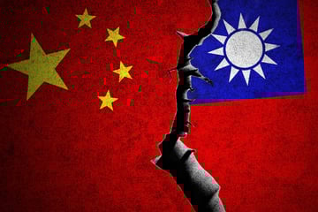 China threatens to "crush" any foreign efforts to defend Taiwan