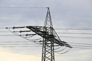 Strom weg! Beschädigtes Kabel legt knapp 1500 Netzanschlüsse lahm