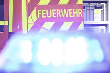 Kind stürzt aus zweitem Stock in die Tiefe und wird schwer verletzt