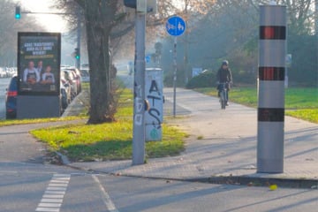 Leipzig: Warum steht dieser Leipziger Blitzer mitten im Weg?