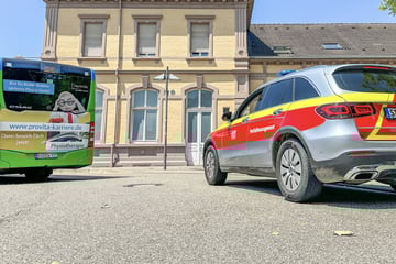 Frau wird von Zug erfasst und stirbt: Bahnverkehr eingeschränkt