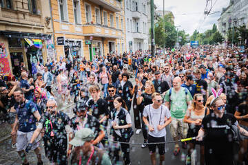 Berlin: Wegen Anschlags auf CSD: Technoparade "Zug der Liebe" rollt nicht durch Berlin