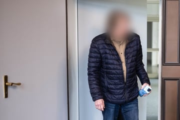 Babyfon filmt alles mit: Sohn misshandelt pflegebedürftige Mutter, am nächsten Morgen ist sie tot