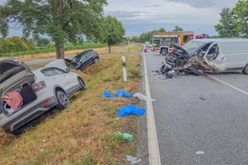Fiat rutscht in Gegenverkehr: Vier Menschen verunglücken bei Heilbronn