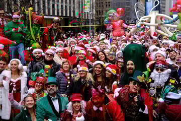 Bad Santa: Organizer of SantaCon bar crawl charged in $1 million fraud scheme