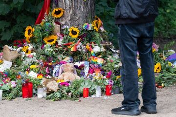 Berlin: Nach CSD-Anschlag: Polizei baut mobile Wache ab