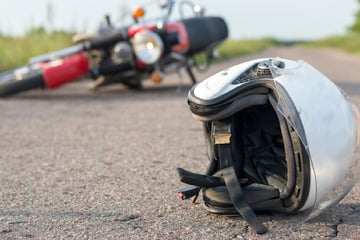Schwerer Sturz im Harz: Motorradfahrer muss ins Krankenhaus