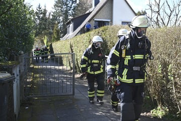 Hamburg: Grill im Wohnzimmer wird zur Gefahr! Familie mit Kindern vergiftet sich im Schlaf