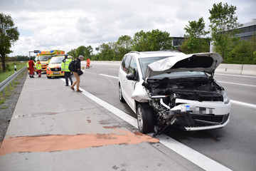 Unfall A5: Schwerer Unfall auf der A5: Mehrere Autos krachen ineinander