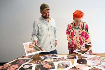 Dresden: Siegerinnen stehen fest: Sie werden auf dem Titelbild des Programmheftes der Comödie zu sehen sein