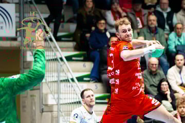 HCE holt Talent, das zuletzt beim Konkurrenten spielte