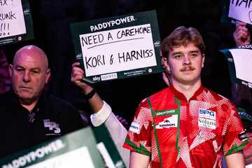 "Es ist widerlich": Darts-Talent von deutschem Spielort angeekelt